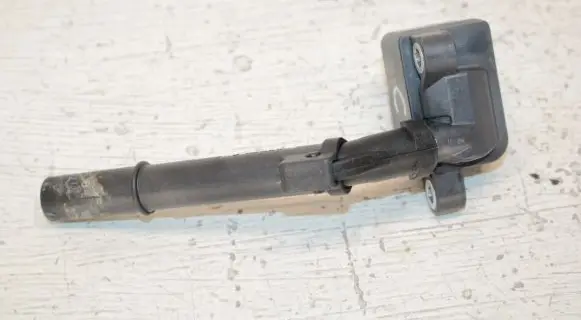 Mercedes-Benz GLA W156 High voltage ignition coil A2709060500 0221604036
