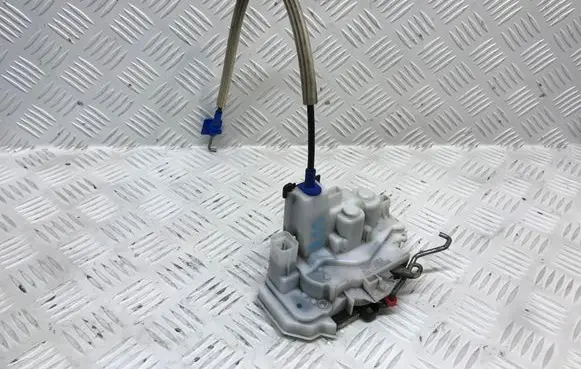 Citroen Nemo Front door lock 1370882080