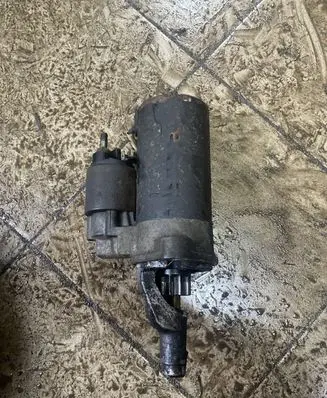 Audi A4 S4 B6 8E 8H Starter motor
