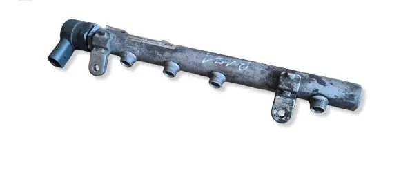 Mercedes-Benz C W203 Fuel main line pipe A6110780449