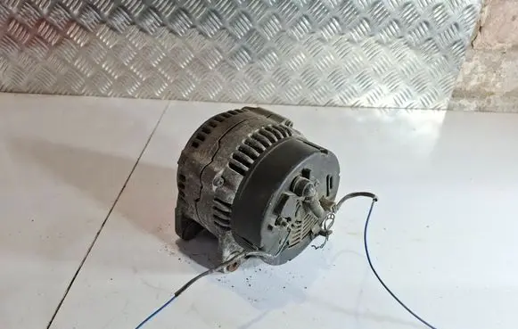 Audi A4 S4 B5 8D Generator/alternator 028903028F 0123515008