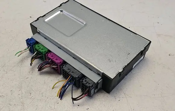 Audi A6 S6 C7 4G Suspension control unit/module 4G0907553G 4G0907553F 4461570600