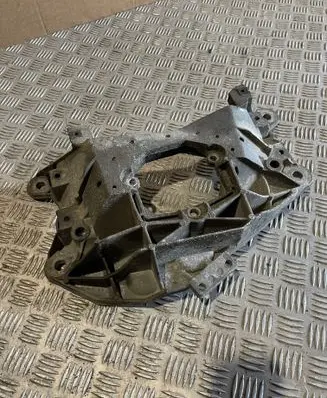 Audi A4 S4 B8 8K Gearbox mounting bracket 8K0399263A