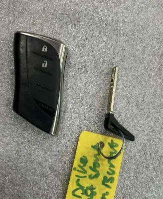 Lexus UX Ignition key/card 