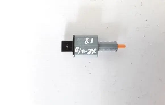 Volvo XC40 Brake pedal sensor switch 32212362