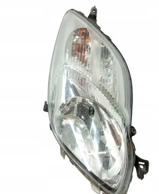 Toyota Yaris Headlight/headlamp 811100D330