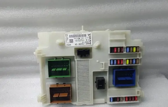 Volvo S60 Comfort/convenience module BG9T14C256GA 31343677AA 3659AF01125TP