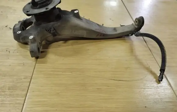 Porsche Cayenne (92A) Front wheel hub 7P0407245A