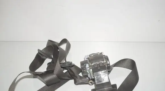 Front seatbelt