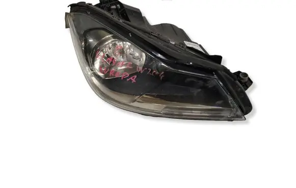 Mercedes-Benz C W204 Headlight/headlamp A20482096559