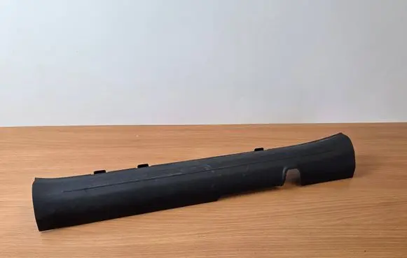 Hyundai i20 (BC3 BI3) Front sill trim cover 85881Q0000 BC35DR