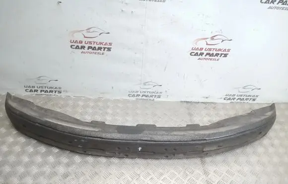 Front bumper foam support bar