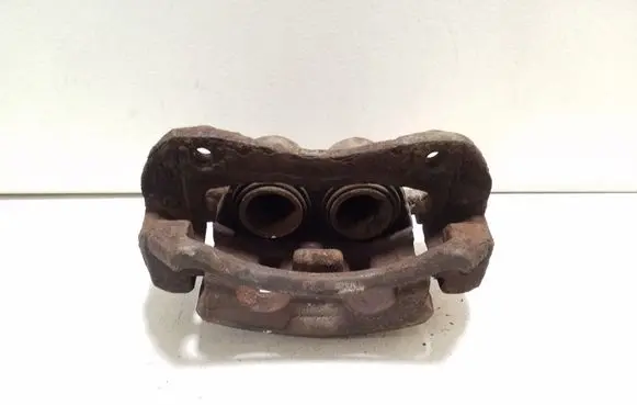Front brake caliper