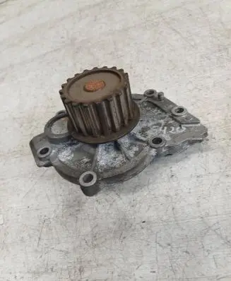 Volvo S80 Water pump