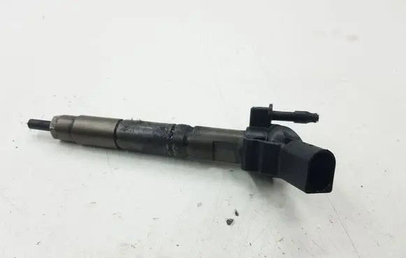 Chrysler 300 - 300C Fuel injector A6420701887 0445115072