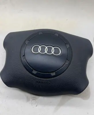 Audi A3 S3 8L Steering wheel airbag 8L0880201H M99TC270307284 001DVX0XJ7BJ