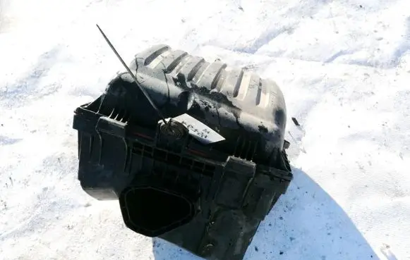 Seat Alhambra (Mk1) Air filter box