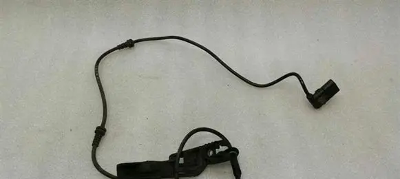 Mercedes-Benz C W205 ABS brake wheel speed sensor A2059058103