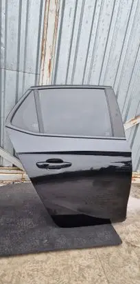 Opel Corsa F Rear door