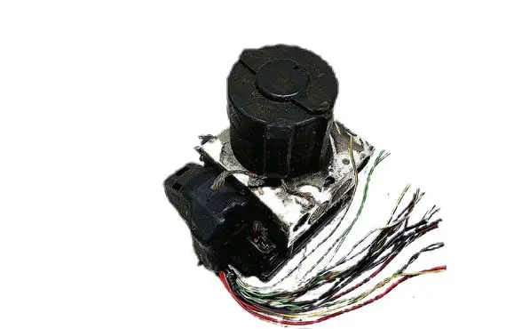 Volvo S70 V70 V70 XC ABS Pump 9140254 9140773