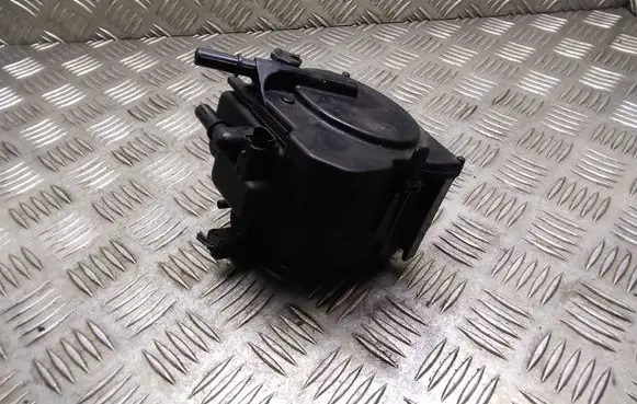 Peugeot 307 Fuel filter housing 9305108C