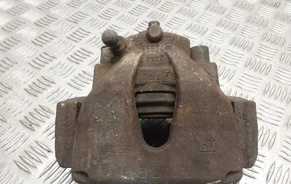 Opel Zafira B Front brake caliper 9824
