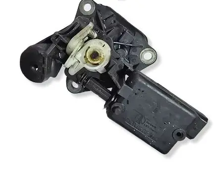 Renault Clio III Tailgate/trunk/boot exterior handle 8200447266