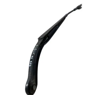 Infiniti QX30 Front wiper blade arm A1768200044 W16727 06916