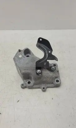 Dodge Durango Engine mounting bracket 68275987AA