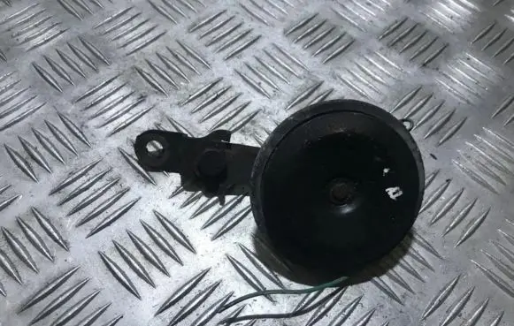 Mitsubishi Carisma Horn signal