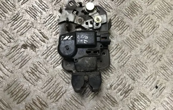 Subaru Legacy Tailgate/trunk/boot lock/catch/latch
