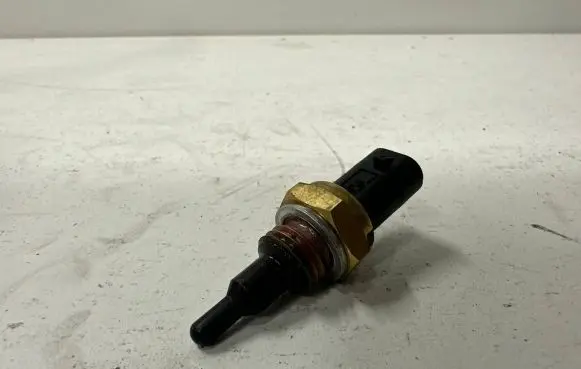Coolant temperature sensor