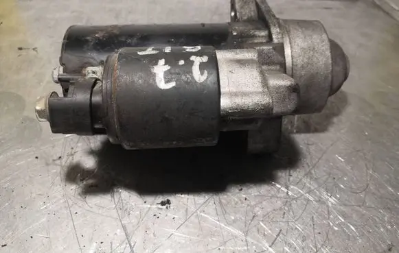 Audi A6 S6 C5 4B Starter motor 0001108174 078911023D 1005821966