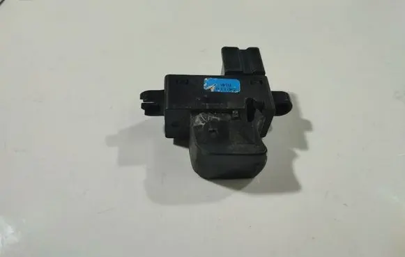 Nissan Note (E11) Electric window control switch 25411ED000