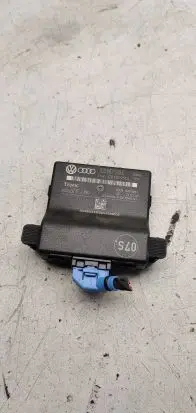 Volkswagen PASSAT B6 Gateway control module 3C0907951A 3C0907530C