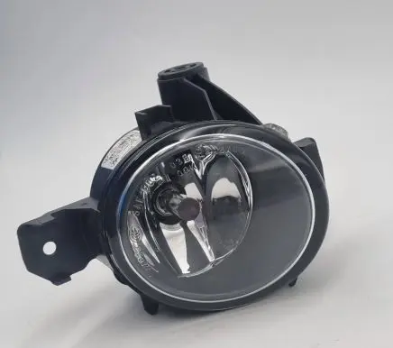 BMW X3 E83 Front fog light 6924656 89203665 13101610