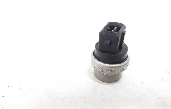 Coolant temperature sensor