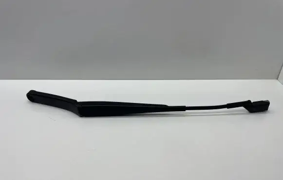 Volkswagen Golf V Front wiper blade arm 1Q1955409