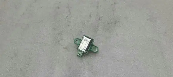 Mercedes-Benz SLK R172 Airbag deployment crash/impact sensor A1729056100