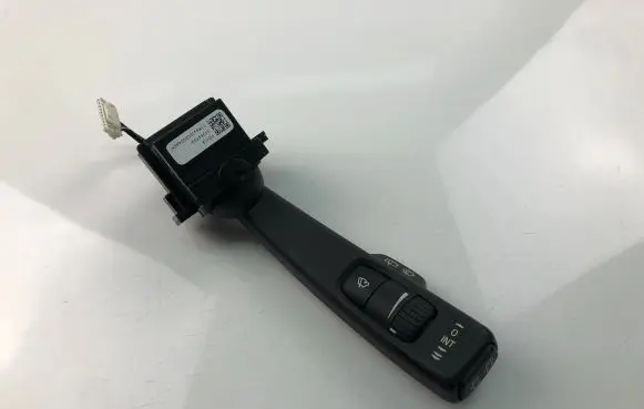 Volvo V70 Indicator stalk 31264169