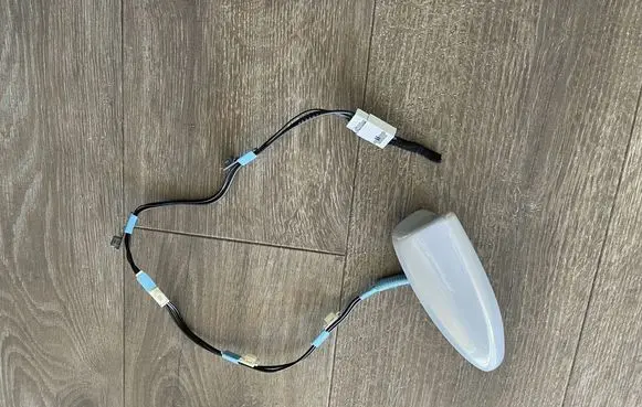 Honda HR-V Aerial GPS antenna 8A1503M0