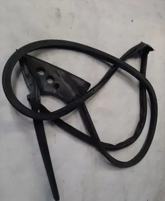 Audi A5 8T 8F Rubber seal front coupe door 8T0837911