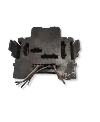 Volkswagen Transporter - Caravelle T4 Tail light bulb cover holder 701945257
