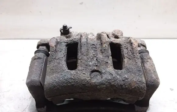Hyundai Santa Fe Front brake caliper