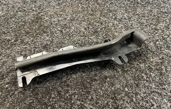 Mercedes-Benz C W206 Other engine bay part A2068310700
