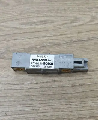 Volvo S80 Airbag deployment crash/impact sensor 9452777 007555 251005