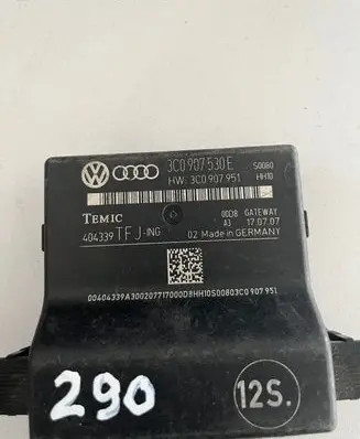 Volkswagen PASSAT B6 Gateway control module 3C0907530E 3C0907951