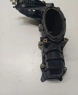 Mercedes-Benz E A207 Intake manifold A6510900037