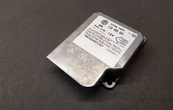 Volkswagen Sharan Airbag control unit/module 1C0909601