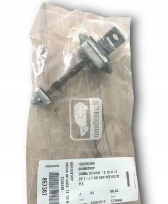 Skoda Octavia Mk2 (1Z) Front door check strap stopper 1Z0839249D